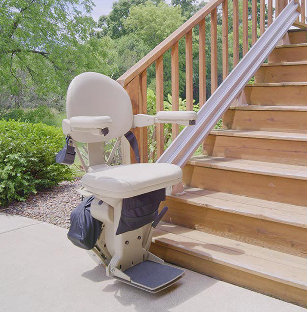 Bruno SRE2010E outdoor outside Los Angeles StairLift