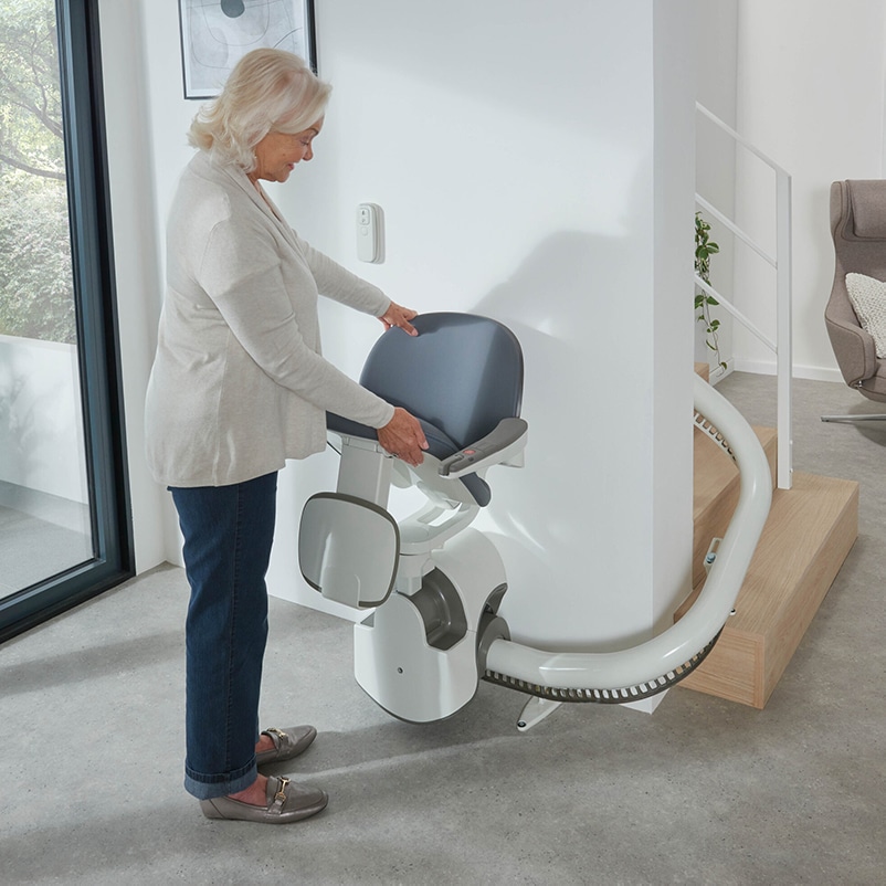 Irvine accessbdd flow x stair chairlift