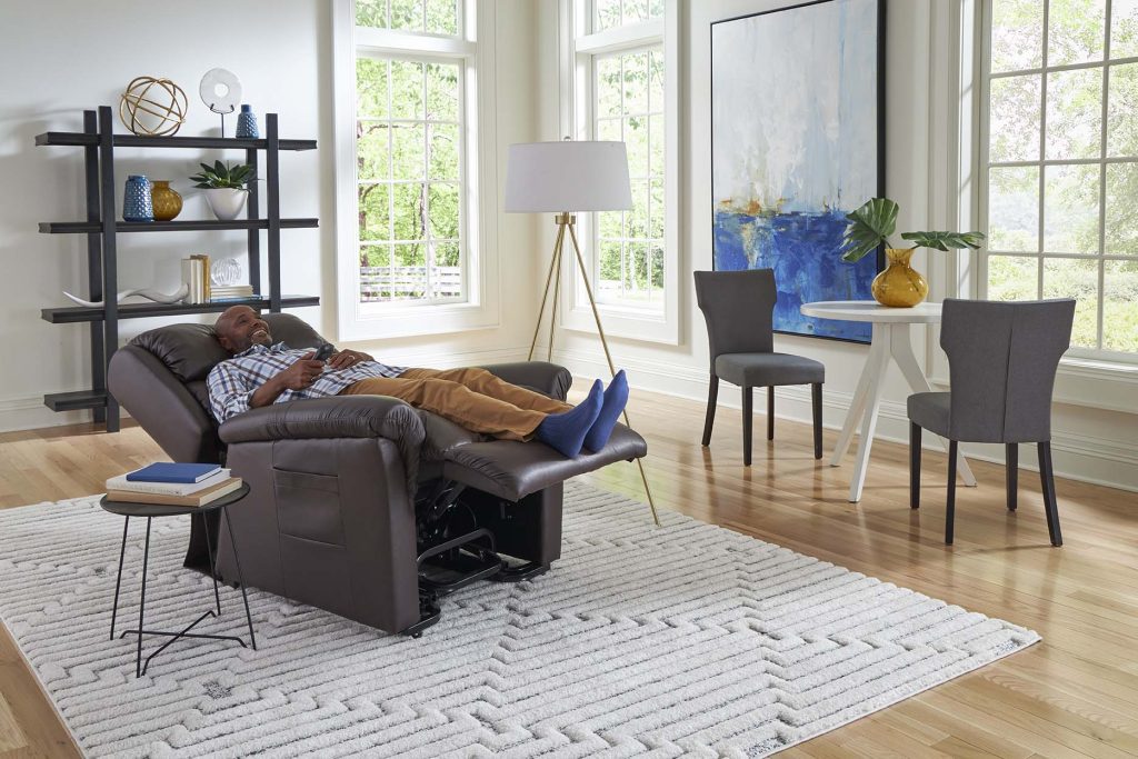 Phoenix AZ chair lift recliner golden relaxer pr766